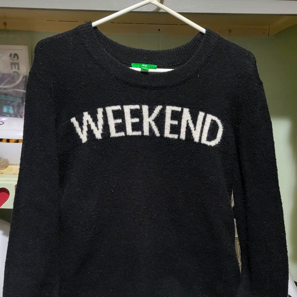 Dip sweater